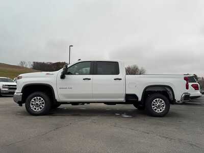 2026 Chevrolet 2500 Crew Cab, $53785. Photo 12