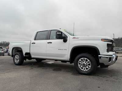 2026 Chevrolet 2500 Crew Cab, $53785. Photo 7
