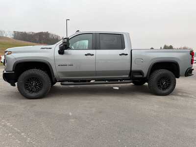 2026 Chevrolet 2500 Crew Cab, $83730. Photo 10