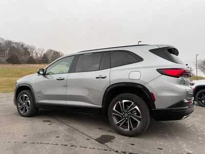 2025 Buick Enclave, $42900. Photo 12