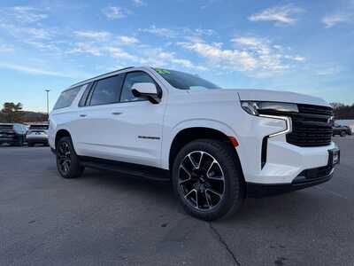 2024 Chevrolet Suburban, $66900. Photo 4