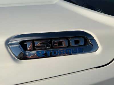 2026 RAM 1500 Crew Cab, $51897. Photo 4