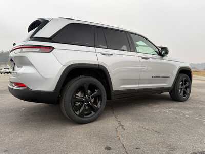 2025 Jeep Grand Cherokee, $41476. Photo 6