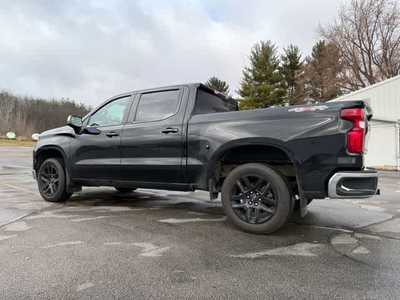 2022 Chevrolet 1500 Crew Cab, $37900. Photo 2