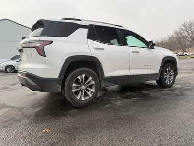 2025 Chevrolet Equinox, $28900. Photo 2