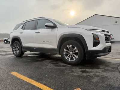 2025 Chevrolet Equinox, $28900. Photo 7