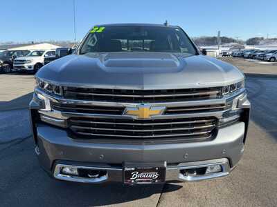 2022 Chevrolet 1500 Crew Cab, $39900. Photo 2