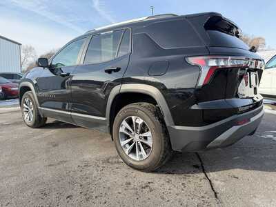 2025 Chevrolet Equinox, $28900. Photo 11