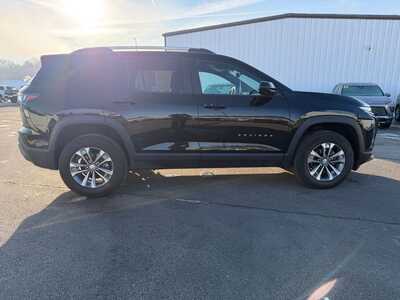 2025 Chevrolet Equinox, $28900. Photo 5