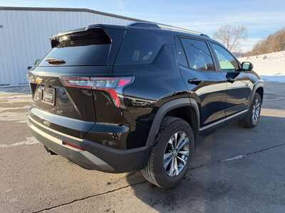 2025 Chevrolet Equinox, $28900. Photo 6