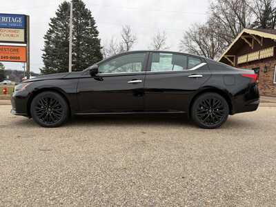 2023 Nissan Altima, $21500. Photo 10