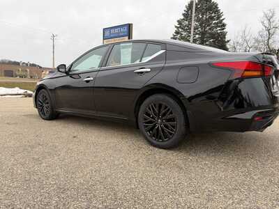 2023 Nissan Altima, $21500. Photo 9