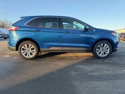 2024 Ford Edge, $24600. Photo 5