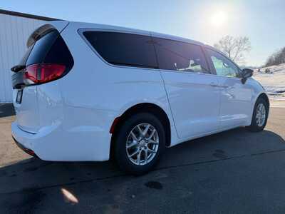 2026 Chrysler Voyager, $40046. Photo 6