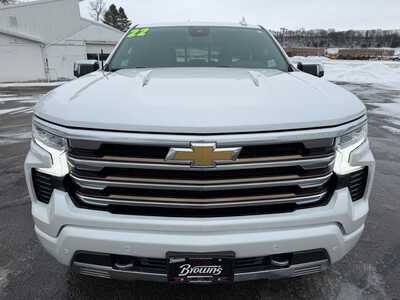 2022 Chevrolet 1500 Crew Cab, $44900. Photo 3