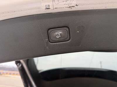 2019 Ford Edge, $16500. Photo 10