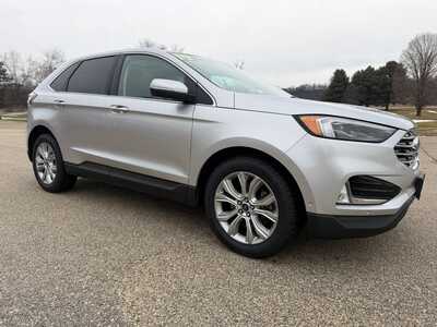 2019 Ford Edge, $16500. Photo 4
