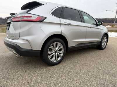 2019 Ford Edge, $16500. Photo 6
