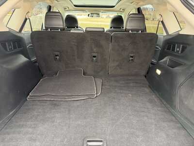 2019 Ford Edge, $16500. Photo 8