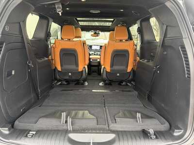 2022 Chrysler Pacifica, $33900. Photo 8