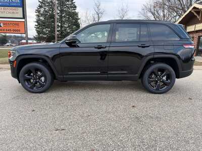 2025 Jeep Grand Cherokee, $49695. Photo 11