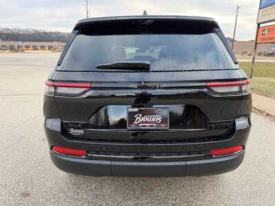 2025 Jeep Grand Cherokee, $49695. Photo 7