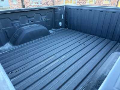 2022 Chevrolet 1500 Crew Cab, $32900. Photo 9