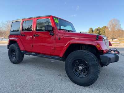 2018 Jeep Wrangler Unlimited, $17900. Photo 4