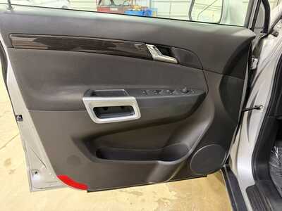 2015 Chevrolet Captiva, $8900. Photo 12