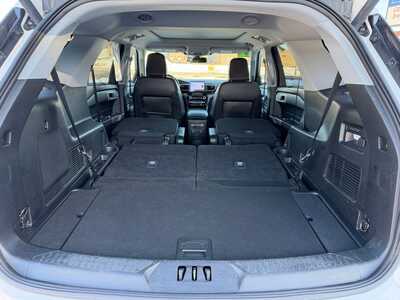 2022 Ford Explorer, $27900. Photo 10
