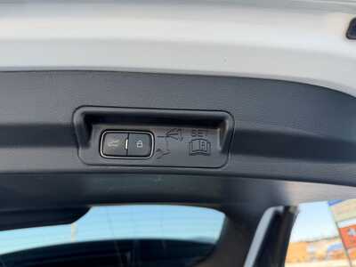 2022 Ford Explorer, $27900. Photo 11