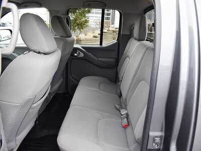 2016 Nissan Frontier, $0. Photo 6