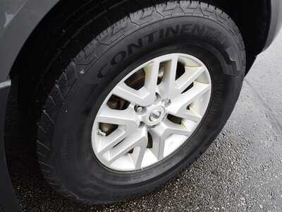 2016 Nissan Frontier, $0. Photo 9