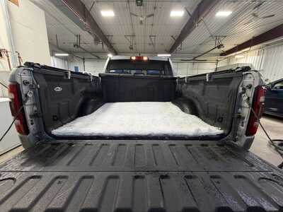 2019 RAM 1500 Crew Cab, $29900. Photo 9