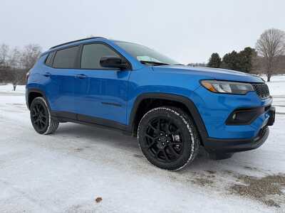 2026 Jeep Compass, $32928. Photo 4