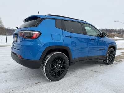 2026 Jeep Compass, $32928. Photo 6