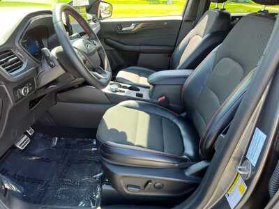 2023 Ford Escape, $28900. Photo 10