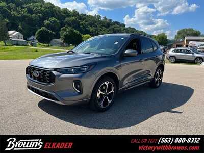 2023 Ford Escape, $28900. Photo 1