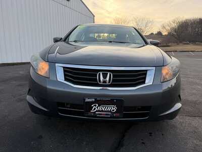 2010 Honda Accord, $9500. Photo 2