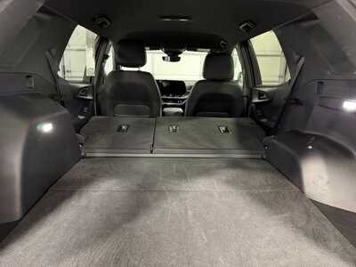 2025 Chevrolet Equinox, $28500. Photo 9