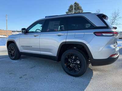 2026 Jeep Grand Cherokee, $47845. Photo 11