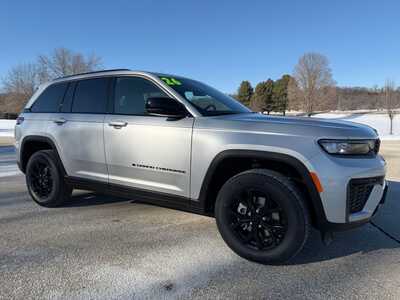 2026 Jeep Grand Cherokee, $47845. Photo 4