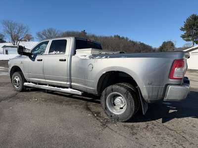 2022 RAM 3500 Crew Cab, $34900. Photo 2