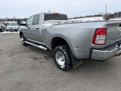 2022 RAM 3500 Crew Cab, $33250. Photo 7