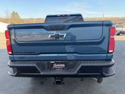 2026 Chevrolet 2500 Crew Cab, $82330. Photo 6