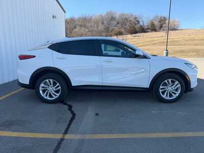 2026 Buick Envista, $26990. Photo 4