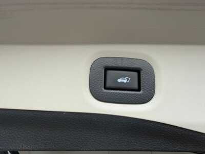 2020 Nissan Rogue, $10900. Photo 9