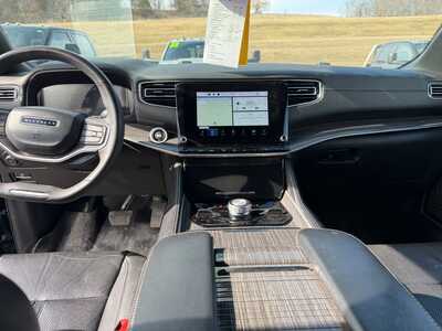 2022 Jeep Wagoneer, $31900. Photo 7