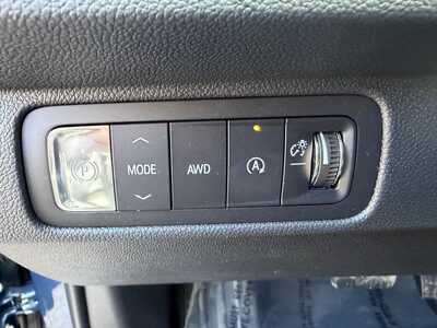 2026 Chevrolet Traverse, $47305. Photo 12