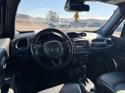 2020 Jeep Renegade, $19900. Photo 5